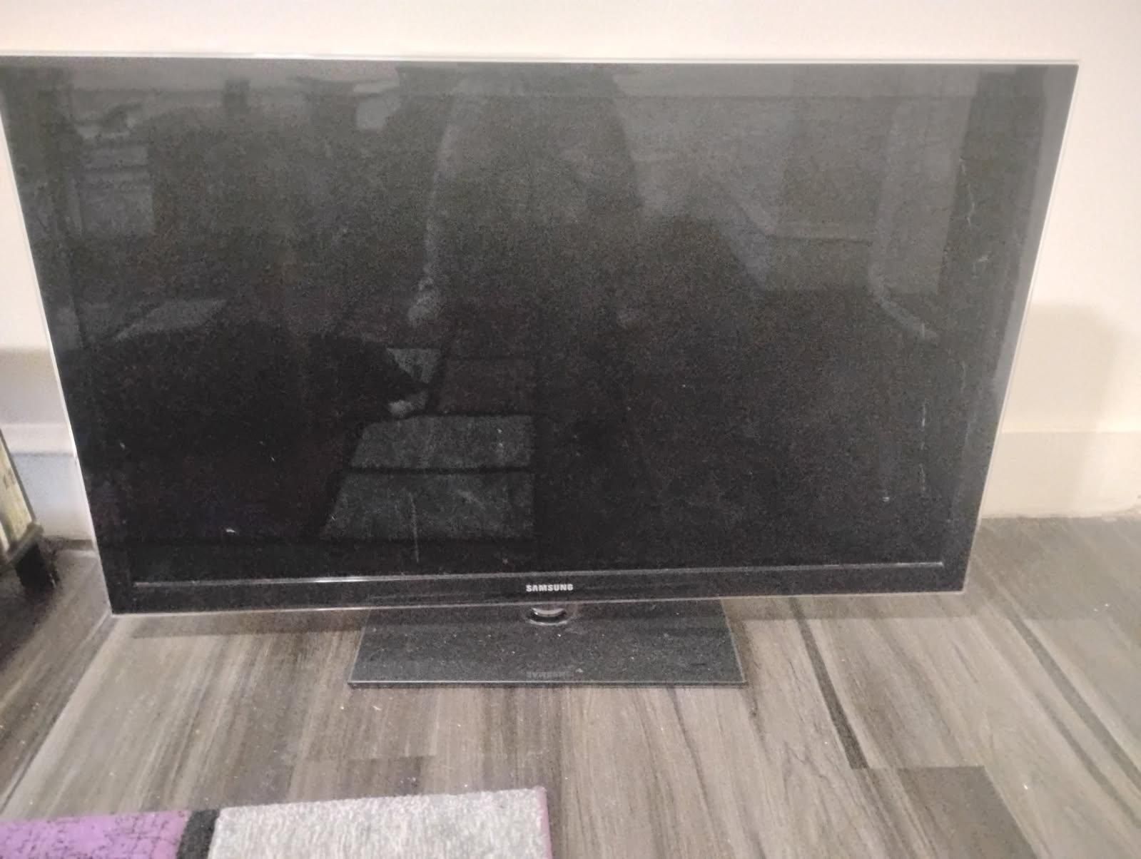 65in Samsung Tv