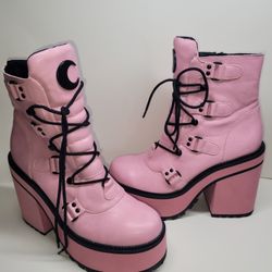 Killstar Broom rider platform boots - Size 9