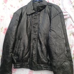 VINTAGE JUNCTION WEST BLACK PATCHWORK DESIGN FULL ZIP LEATHER JACKET SZ M