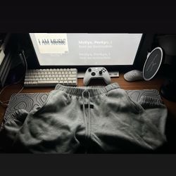 Essentials Fear Of God Sweats