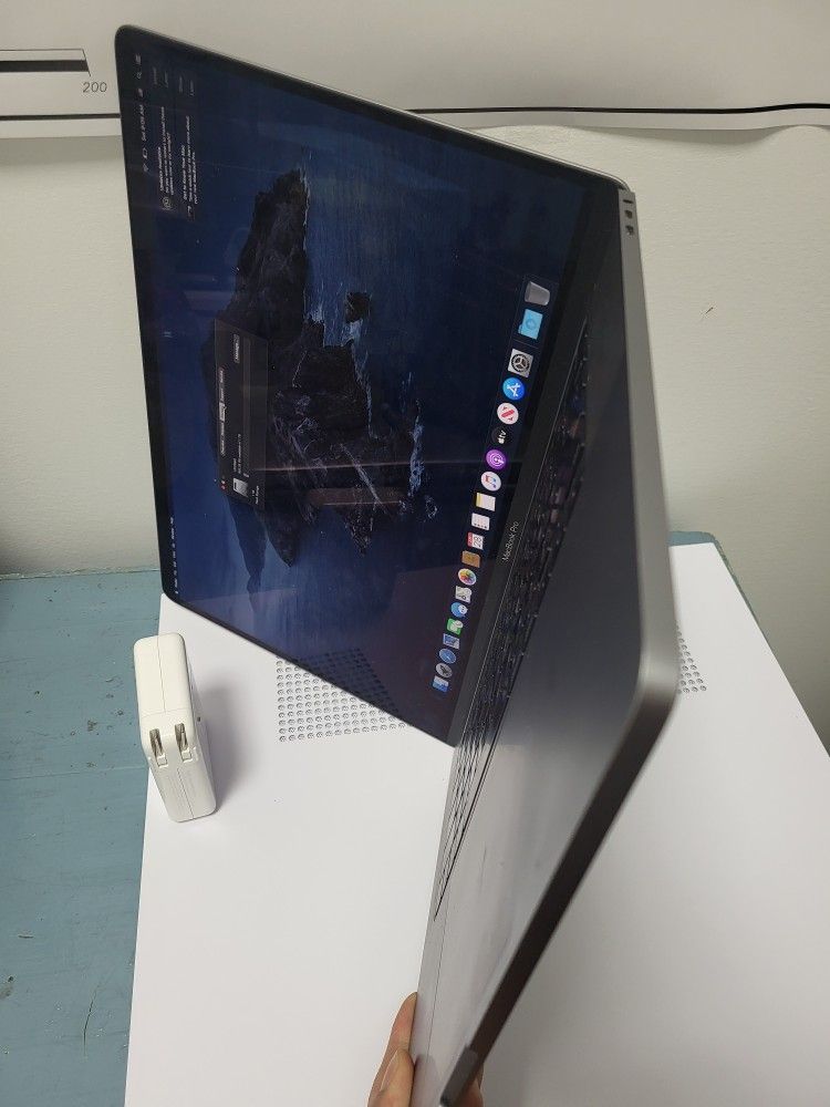 MACBOOK PRO WITH 16 INCH, CORE i7 2019 RESET, ALL UPDATED (LAP53)