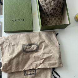 Gucci Hat ! Worn once!