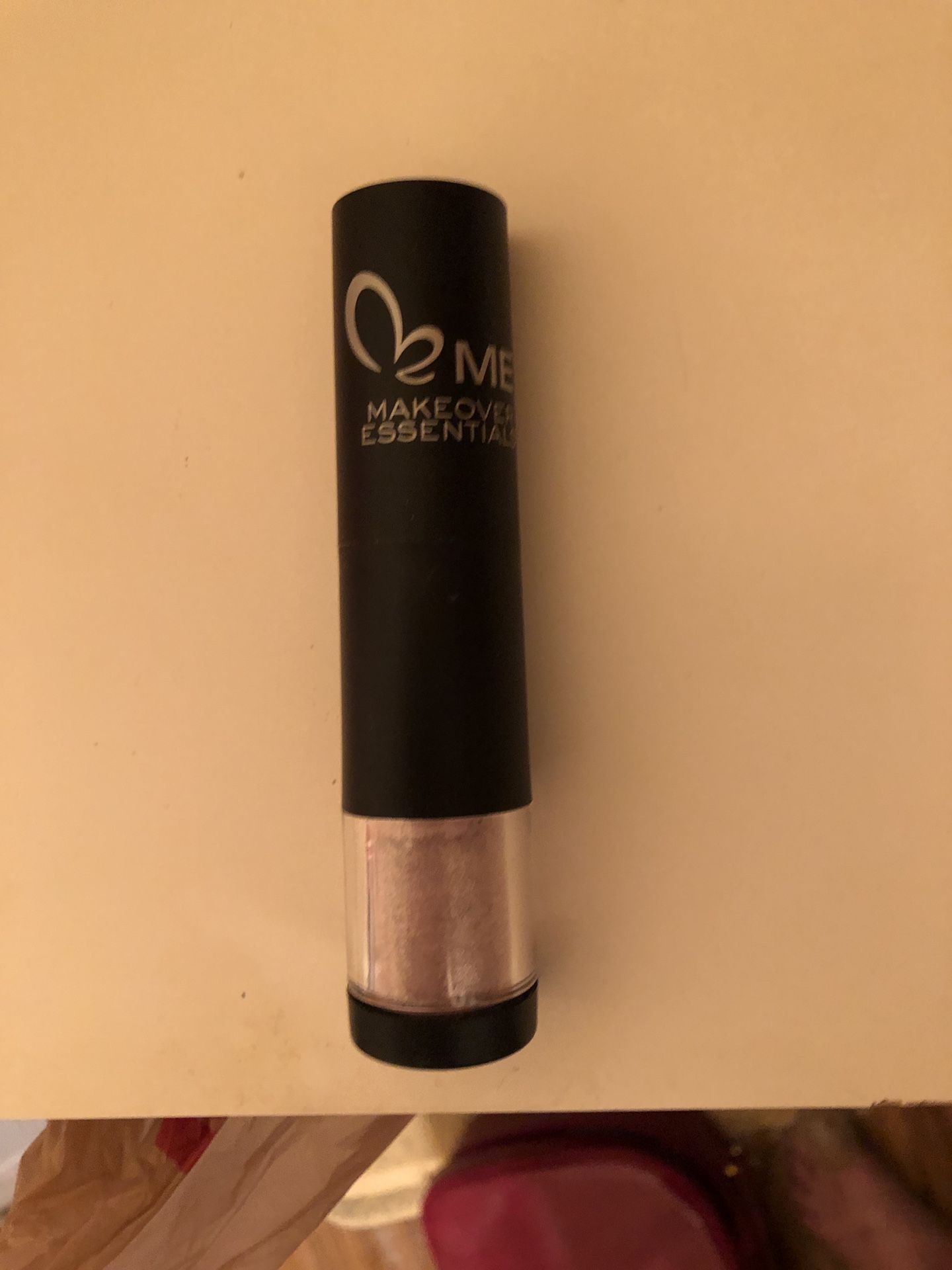 Me makeover essentials blush/concealer and brush in one tube