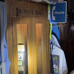 Phone Booth 