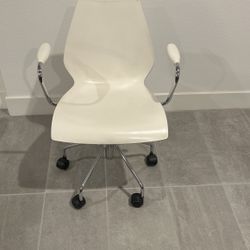 Maui Chair By Kartell By Vico Magistretti.  Made In Italy