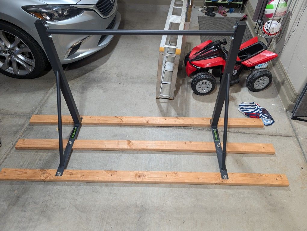 Wall Mounted Pull Up Bar