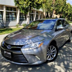 2017 TOYOTA CAMRY LIMITED H