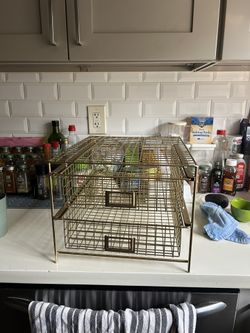 Metal Organizer