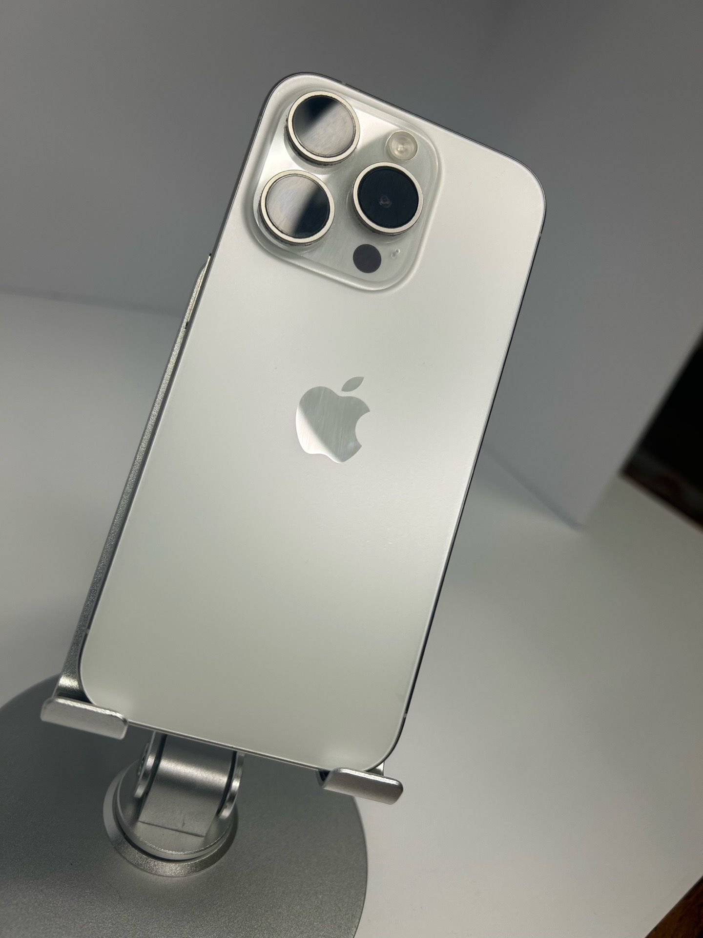 iPhone 15 Pro Max Unlocked 🔓 256 gb ‼️- Natural