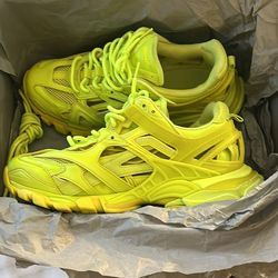 Balenciaga Track track 2