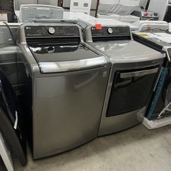 LG WASHER AND DRYER PAIR