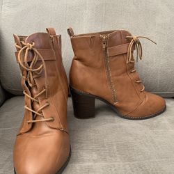 ShoeDazzle Brown Leather Block Strap Side Zip Heel Bootie Size 11