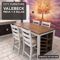City Furniture Valebeck Counter Table with 4 Chairs