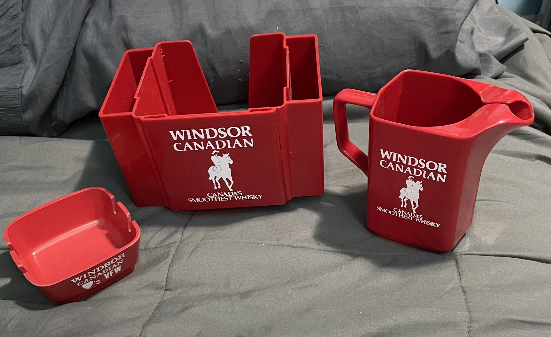 Vintage Collection Windsor Canadian Set Is $75 Firm