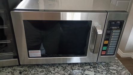 Commercial Microwave