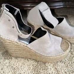 Women’s size 8.5 Dolce Vita Grey Suede Wedge Heels *never worn*