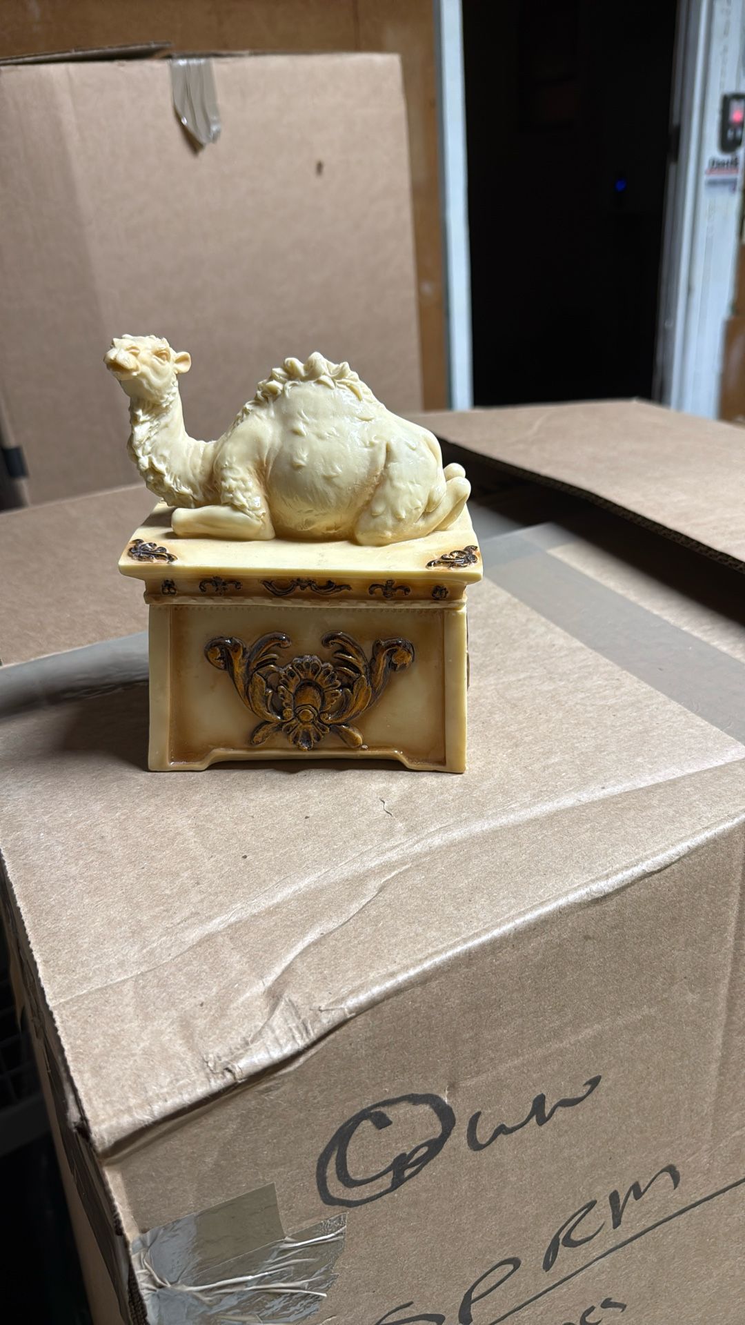 Camel Trinket Box