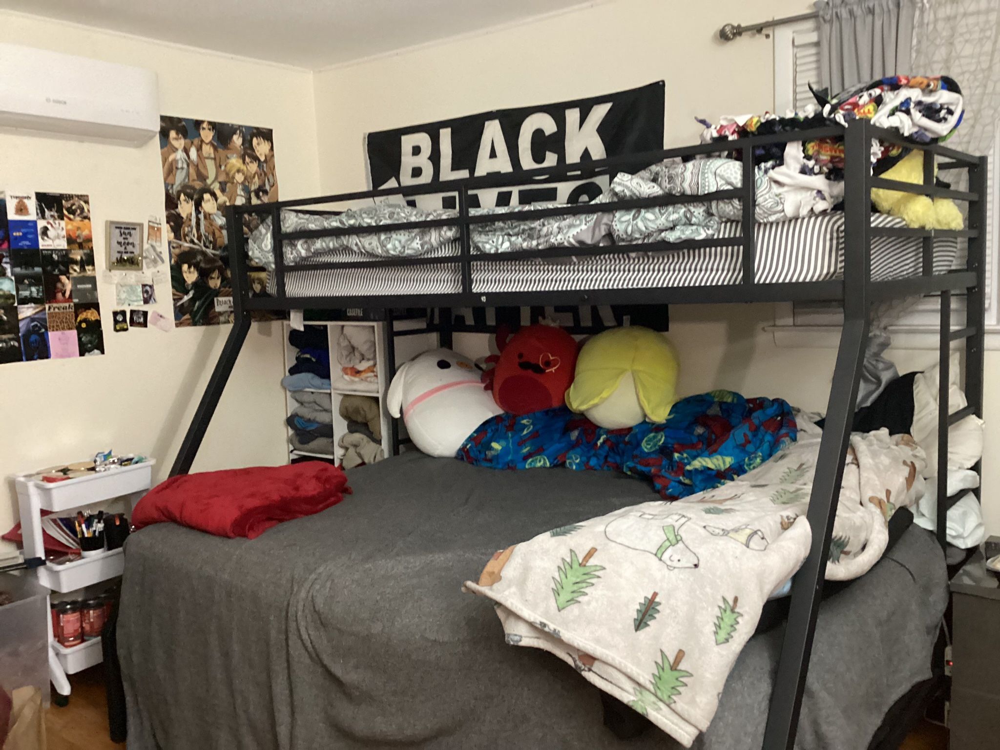 Queen/Twin XL metal bunk bed frame