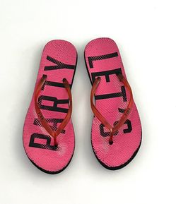 Victoria’s Secret Pink Flip Flops L
