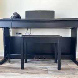 Yamaha Arius YDP-143 Digital Piano ($400 OBO)