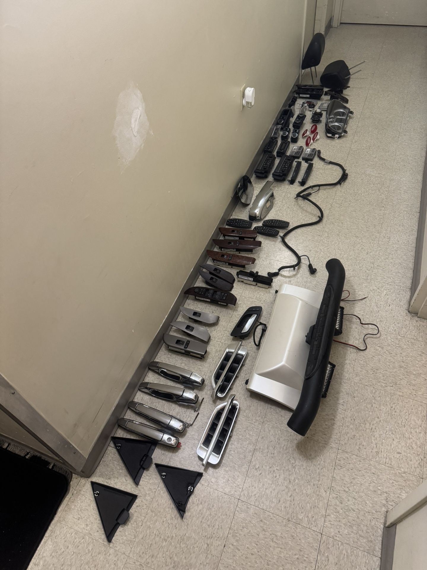 2007-2014 Miscellaneous GM SUV Parts