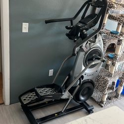 Bow flex M7 Elliptical