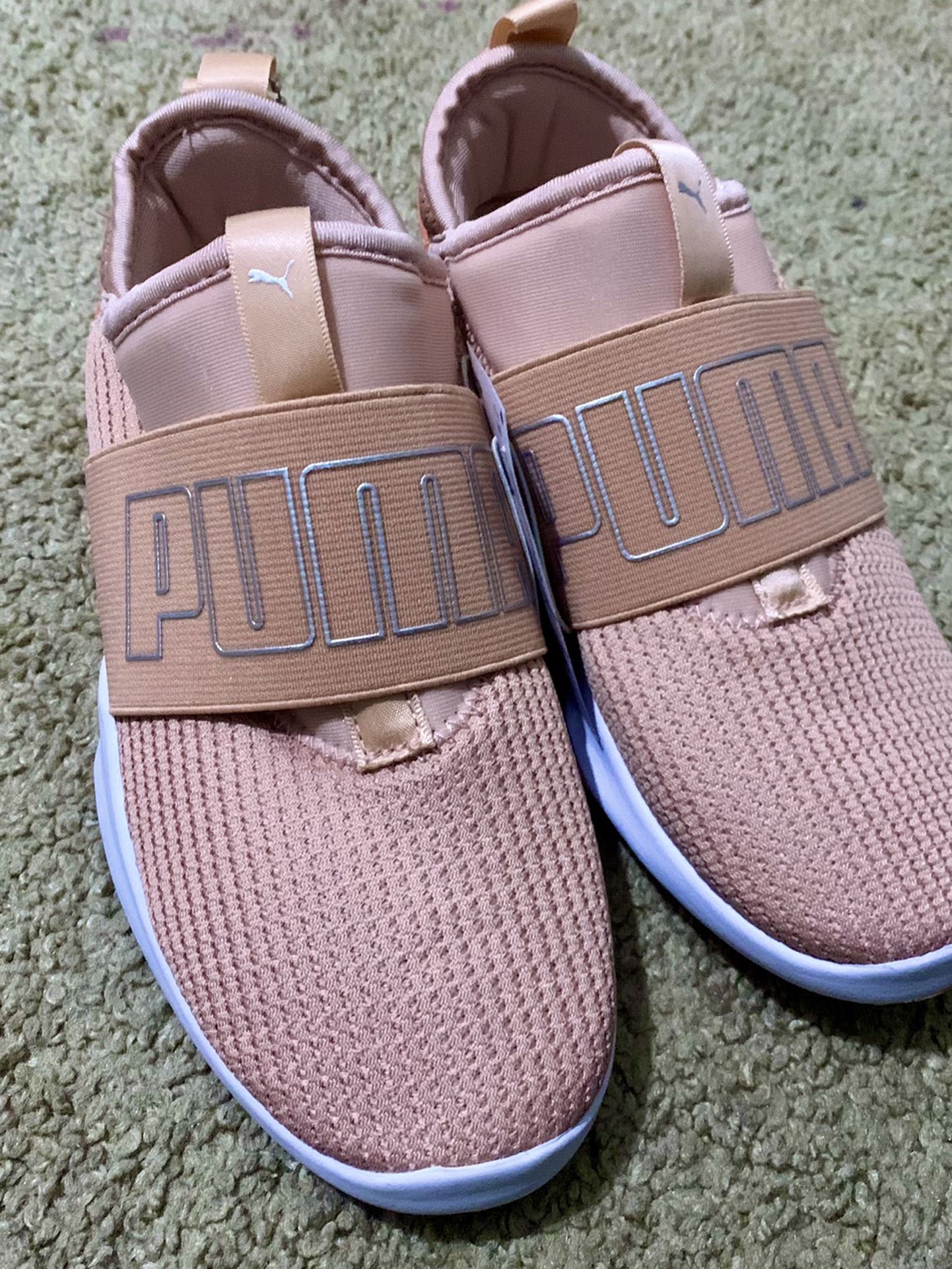 Girls Puma Sneakers Size 13c