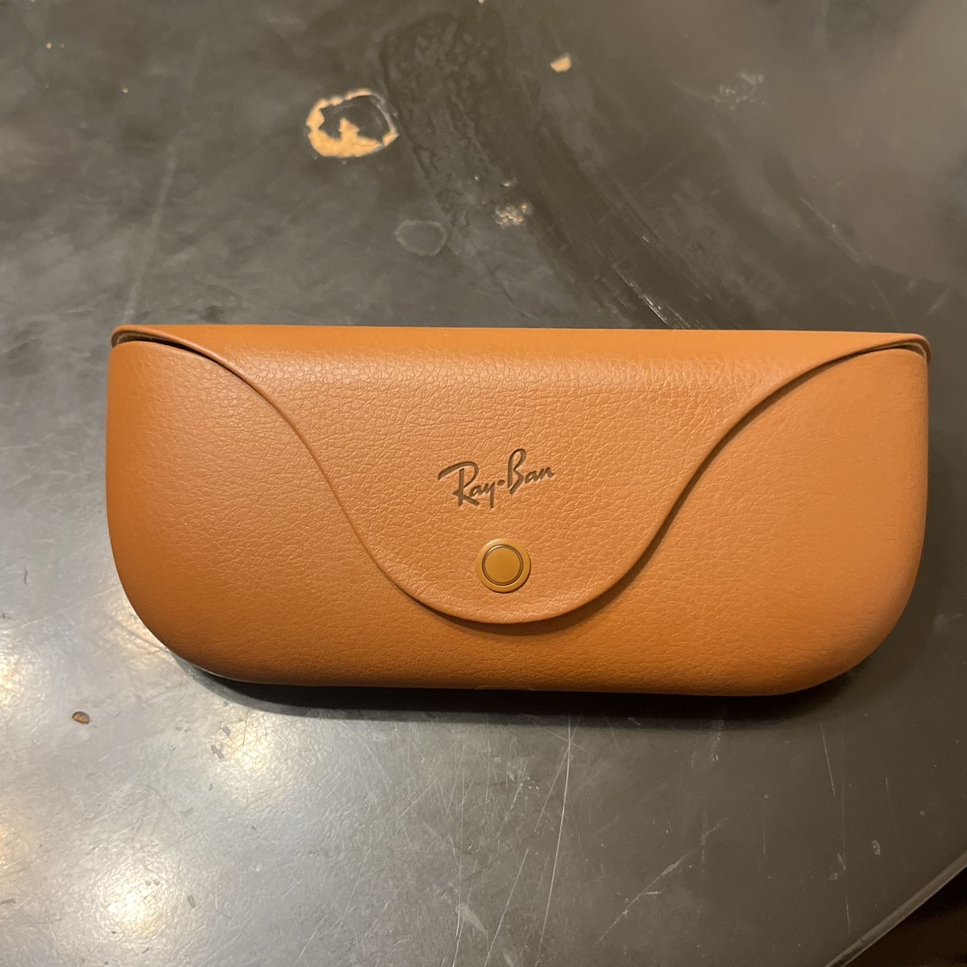 Ray.Ban smart glasses