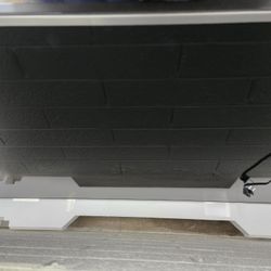 Need Gone ASAP!! LED TV( NOT WORKING) LG 65"
