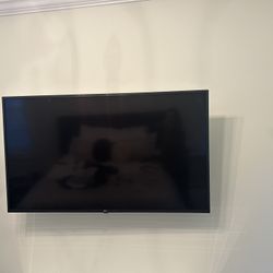 55 in’ Samsung Smart Tv