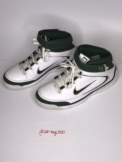 Nike Air ELITE Basketball shoe Size 11