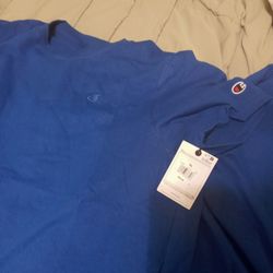 Champion Royal Blue XL T-shirt. New
