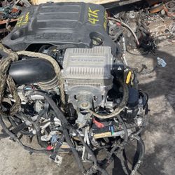 5.7 Liter Hemi Engine Only!!