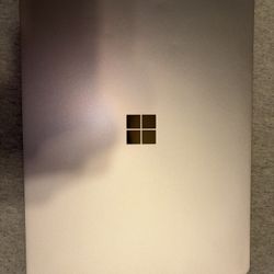 Microsoft Go Laptop w/touchscreen
