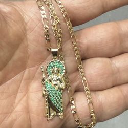 14k real gold plated emerald color saint Jude necklace🌟🌟🌟