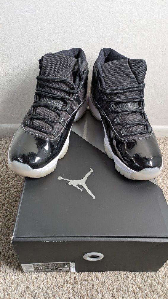 Air Jordan 11 Retro

Blk/Multi-color-multi-color Men's Size 11