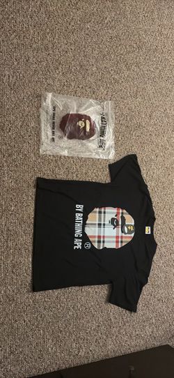 Bathing ape t shirt medium size