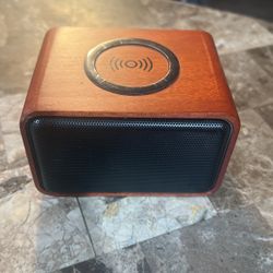 Wooden Bluetooth Speaker