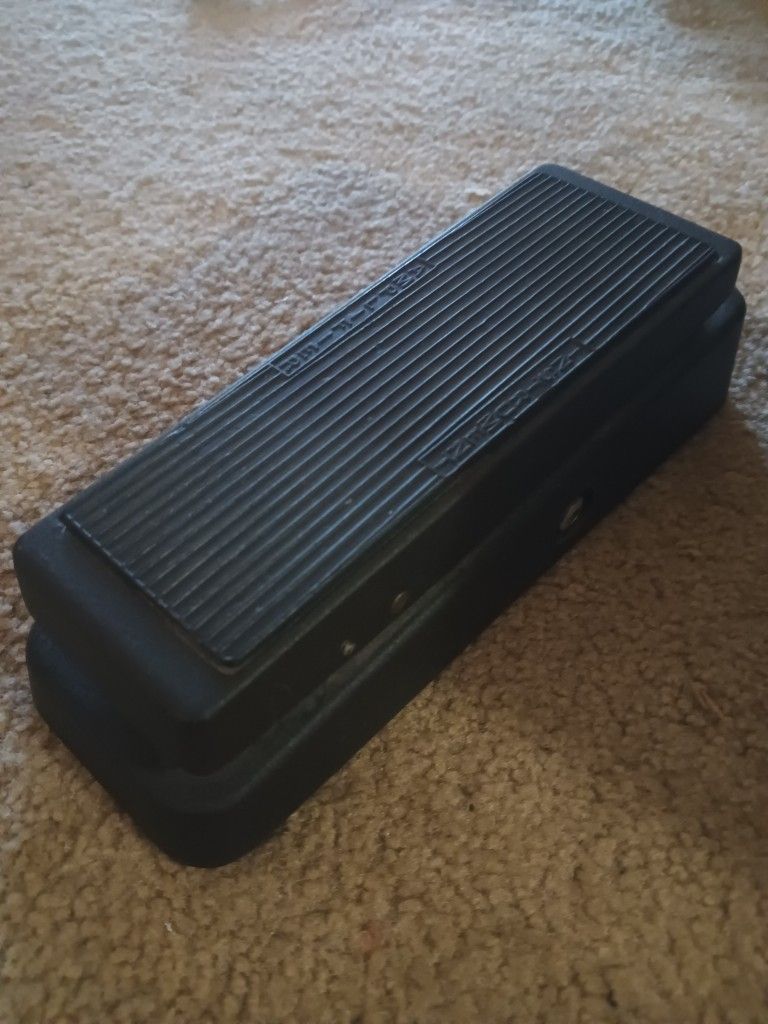 Dunlop Crybaby Wah
