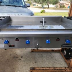 Quality Used Restaurant Equipment Cooler, Refrigerator, Fryer, Griddle, Kegerator,Range,Freezer, Ice, Bar.