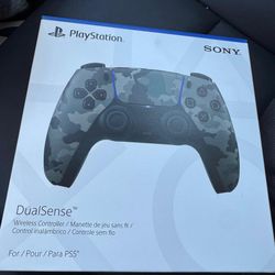 PS5 Controller New Sealed  40$ PRICE IS FIRM( CASH)