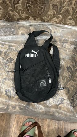 Arm puma bag