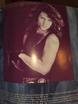 BON JOVI NEW JERSEY Book Paperback Music Vintage 1988 
Warner Bros. Publications