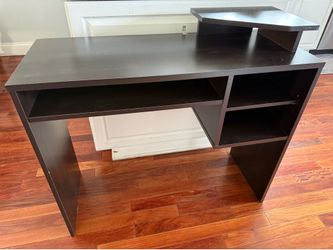 Kids's small desk