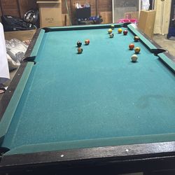 Pool table HEAVY