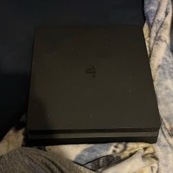 PS4 