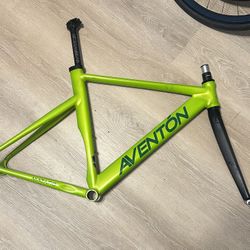 Aventon Fixie for Sale in Los Angeles CA OfferUp