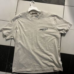 Size Medium Essentials Shirt(Only Worn Once)