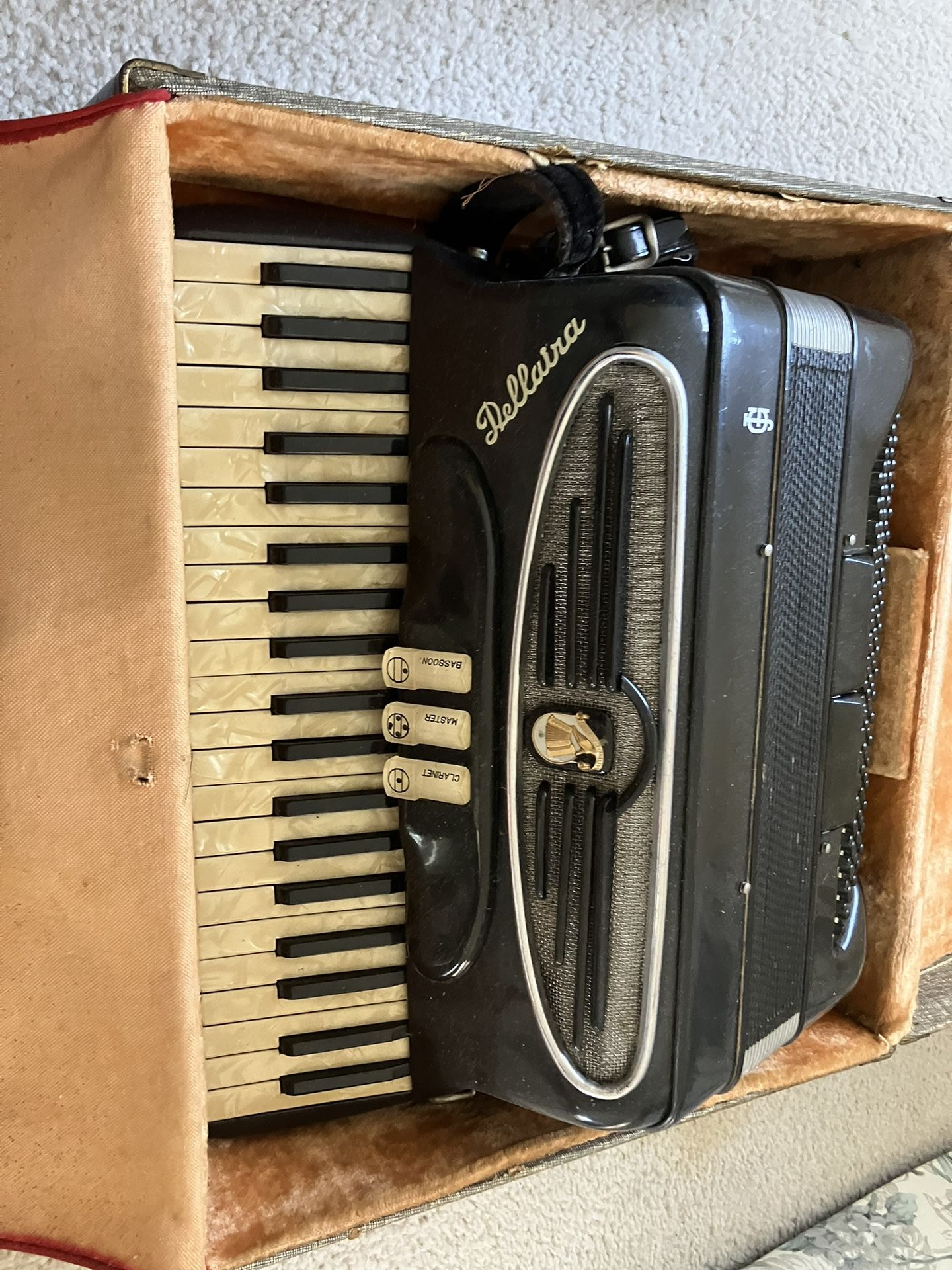 Giuletti Accordion