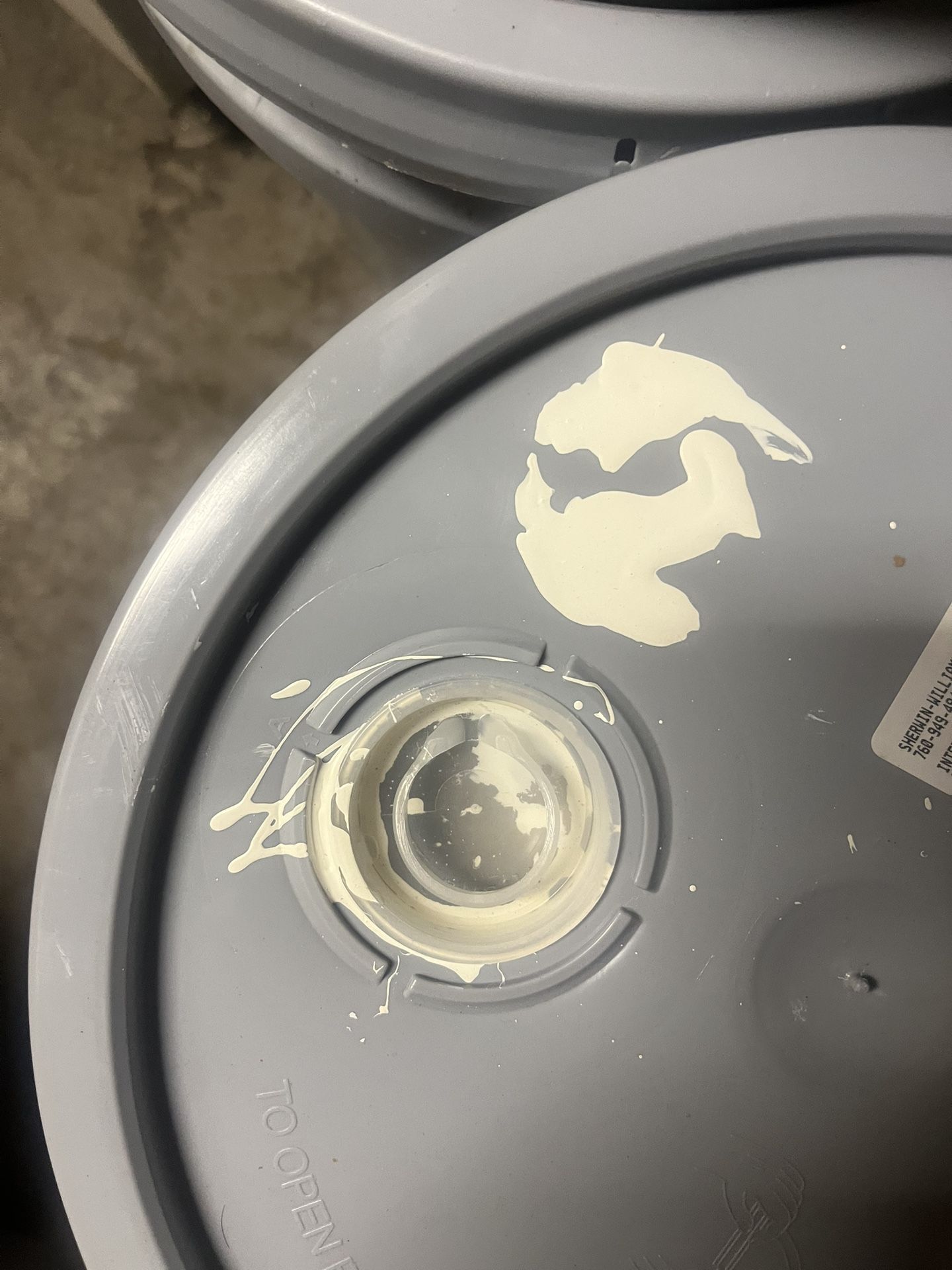 Paint White Primer Y Paint N Uno